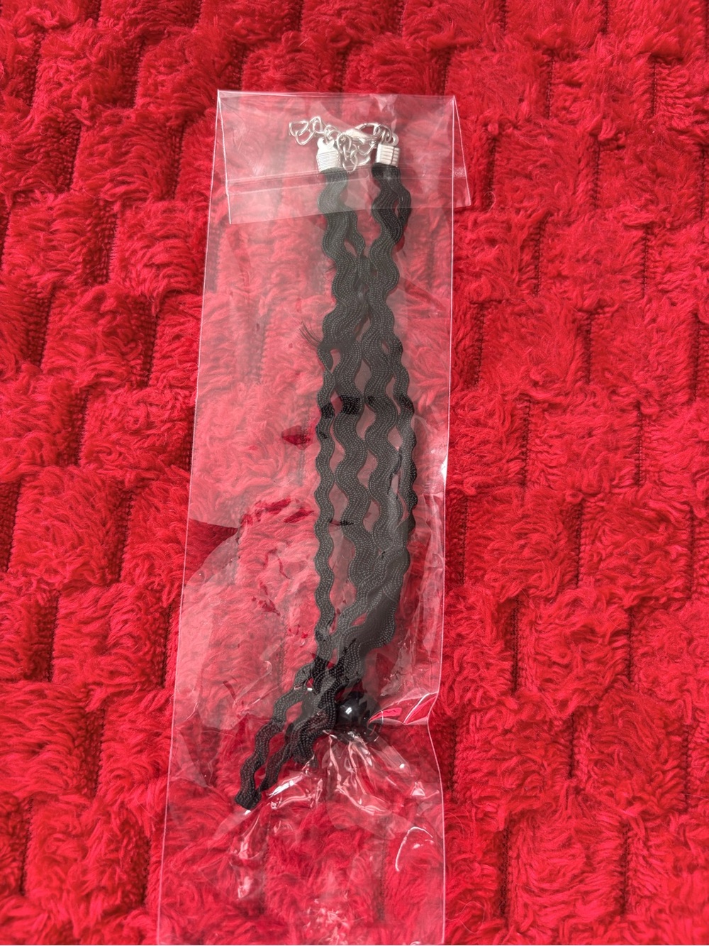 🖤 Black Ribbon Double Layered Pendant Choker Necklace - Picture 3 of 4